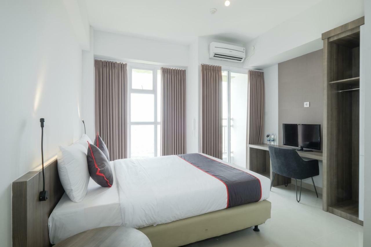 Collection O 15 Taman Melati Merr Surabaya Exterior foto