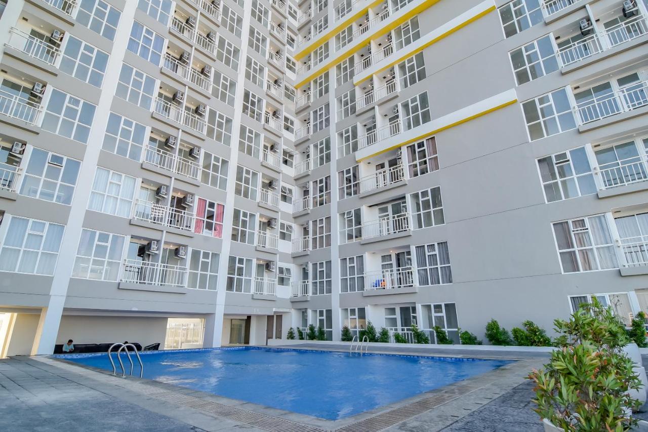 Collection O 15 Taman Melati Merr Surabaya Exterior foto