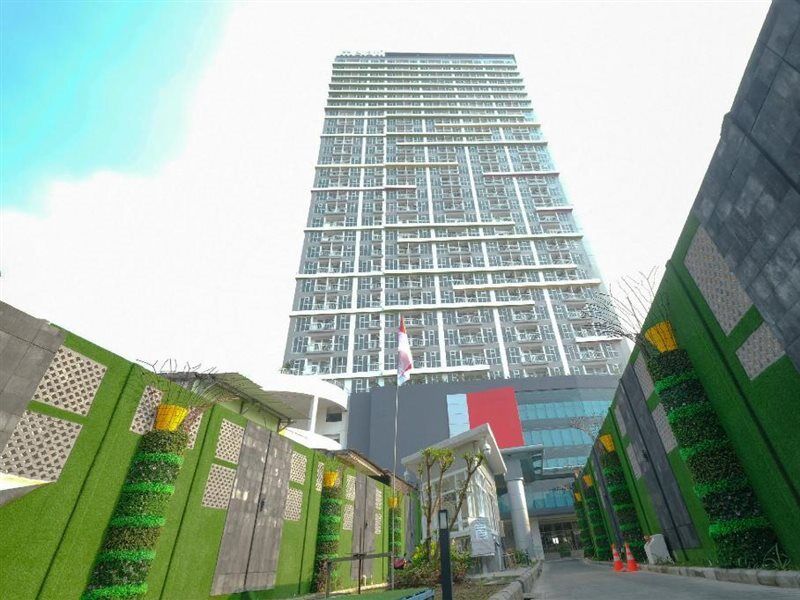 Collection O 15 Taman Melati Merr Surabaya Exterior foto
